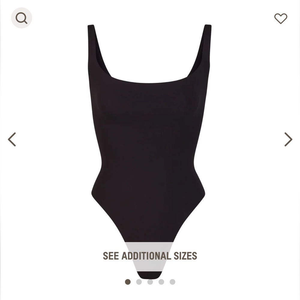 Skims square neck bodysuit small nwt